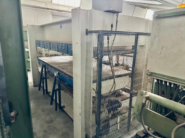 4PR152506-Caselli-Group-ORMA-NPCL-DIGIT3013AF-BO-POWERFUL-UNIVERSAL-PRESS-FOR-VENEERING (2).jpeg
